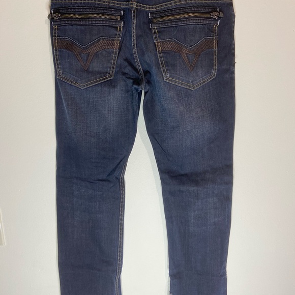 Jeans - Picture 3 of 5